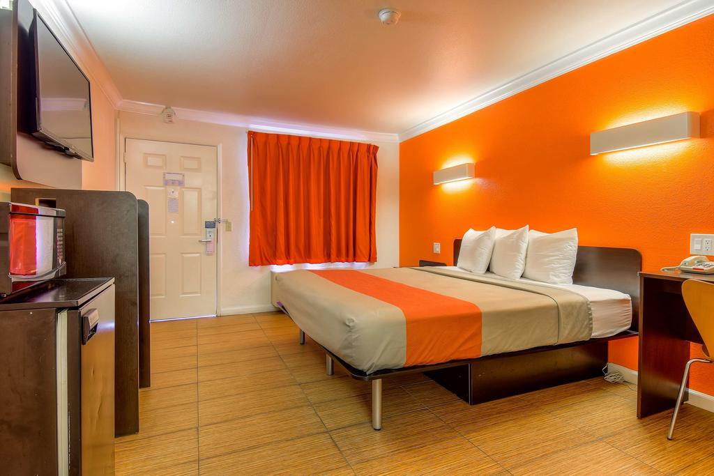 Motel 6-Menifee, Ca Eksteriør bilde